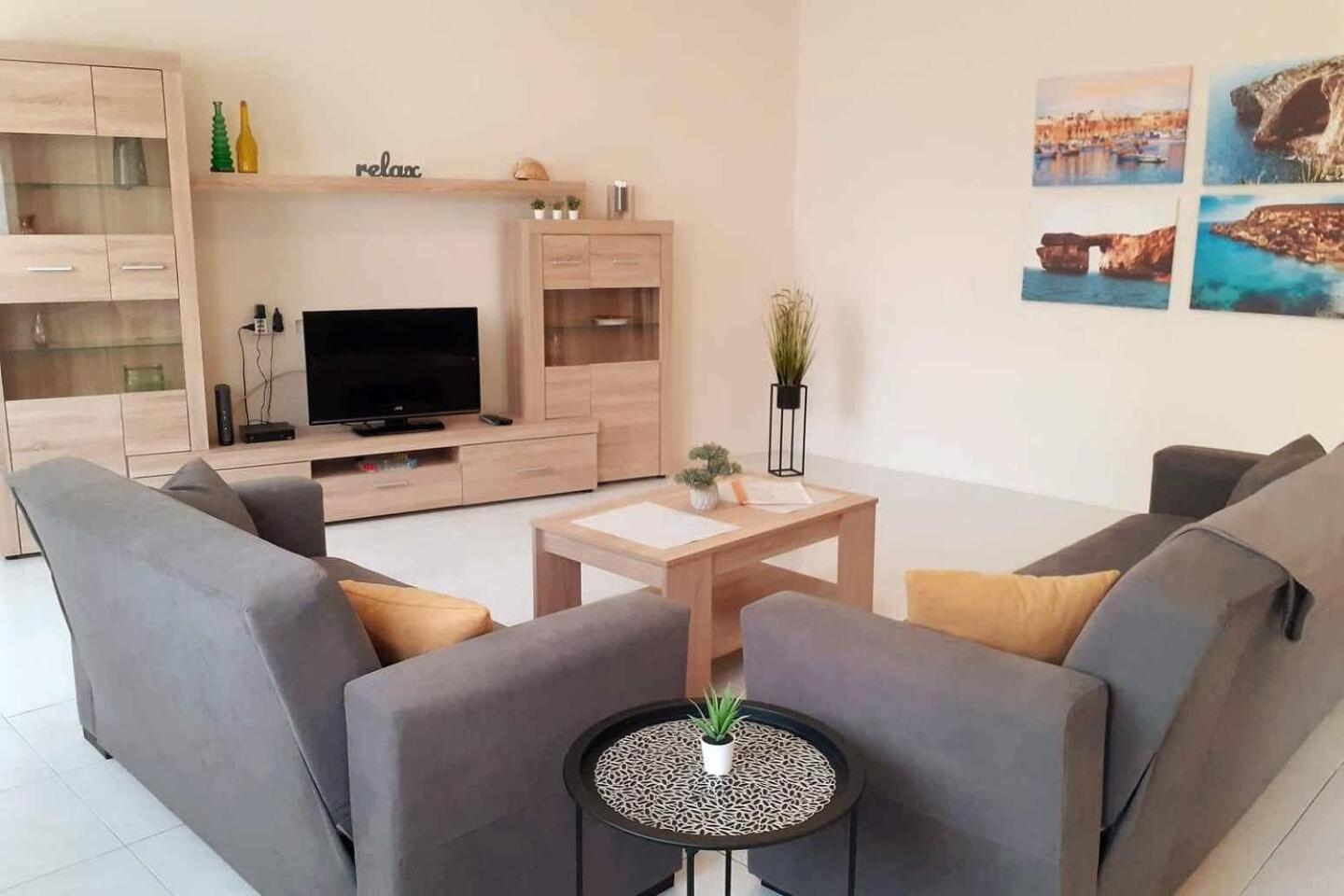 Nr41 Holiday Apartment - Close To Village Centre, Promenade, Shops & Restaurants Marsaxlokk Exterior photo